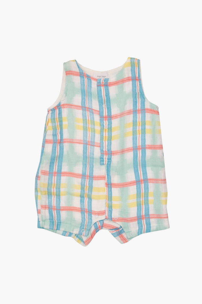Angel Dear’s soft baby romper in pastel plaid features blue, pink, yellow, and green hues. Made from organic cotton muslin, it offers front snap buttons and short legs for easy changing.