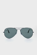 Front view of Ray-Ban black metal aviator sunglasses featuring dark lenses and the Ray-Ban logo on the top left lens.