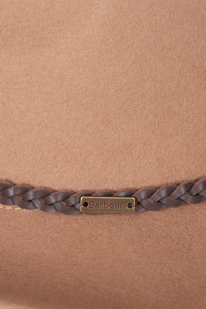 Camel Tack Fedora