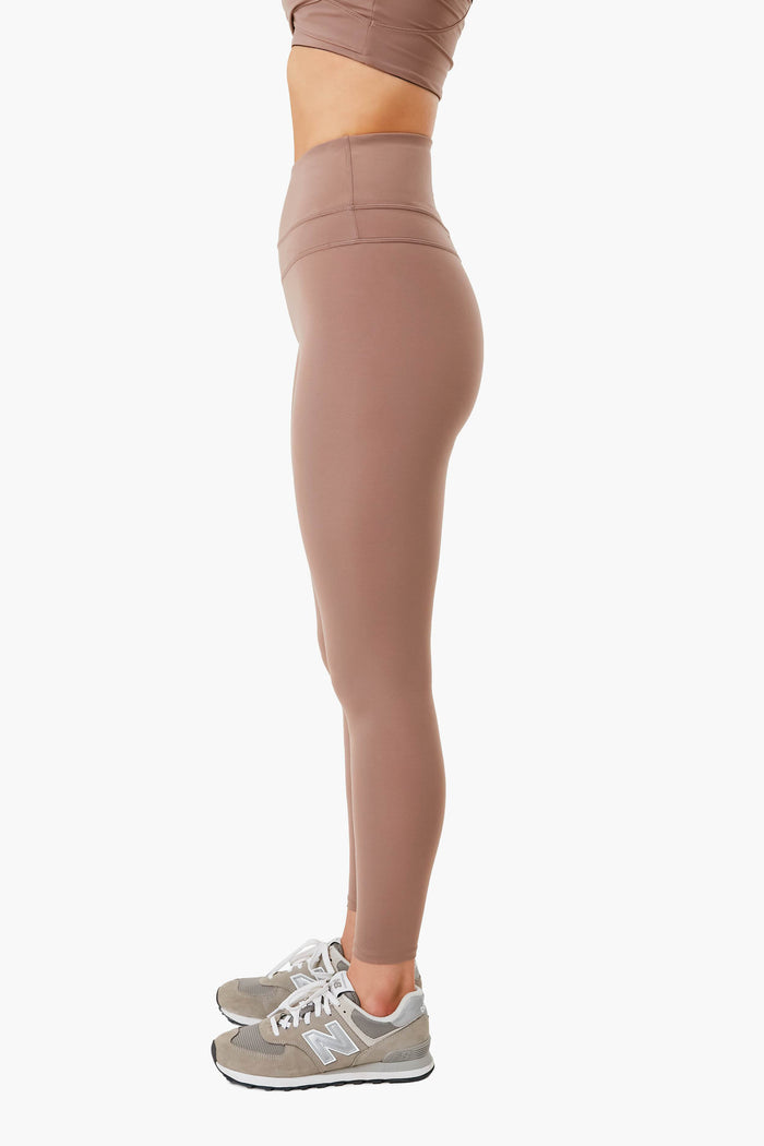 Deep Taupe Let's Move Super High 25"