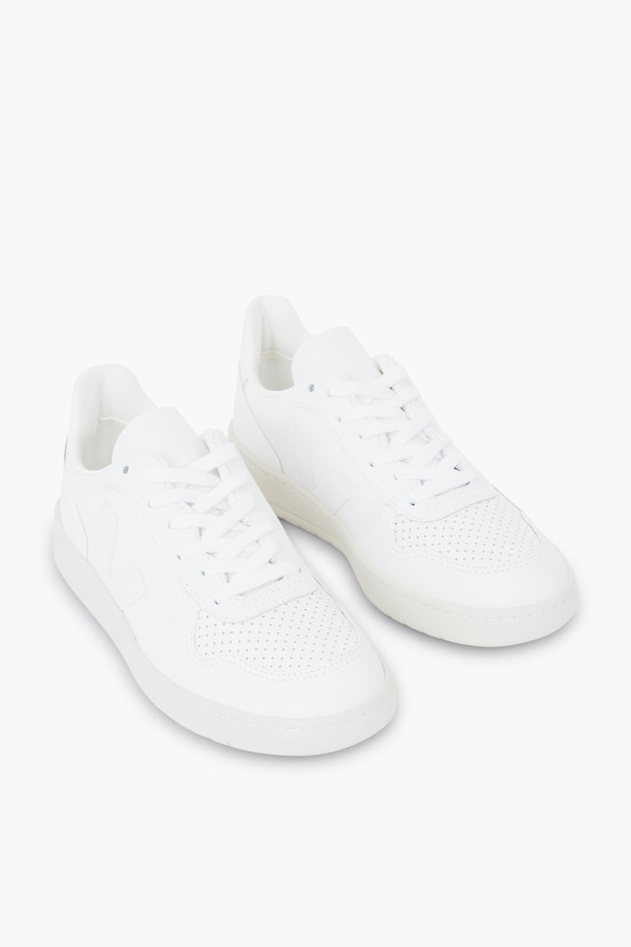 Extra White V-10 Sneakers