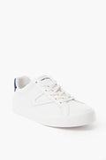 A single Tretorn Mason Leather Sneaker in white, featuring white laces and a blue heel detail, is displayed to showcase its classic sneaker design.
