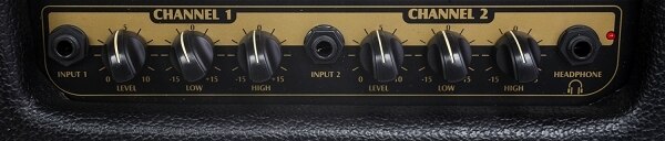 Peavey 3599640 - Ecoustic E20 20W 1x8 Acoustic Combo - Audiofeen