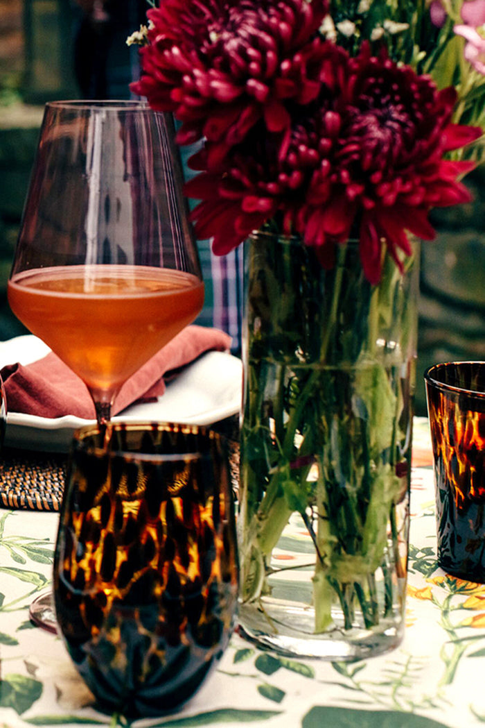 Puro Tortoiseshell Stemless Wine Glass