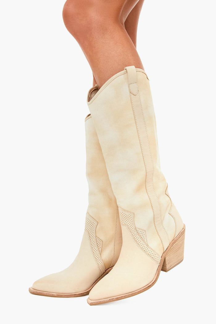 Vanilla Navene Boots