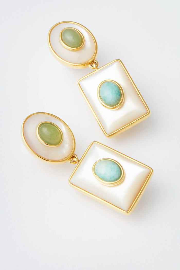 White Ethereal Pool Earrings